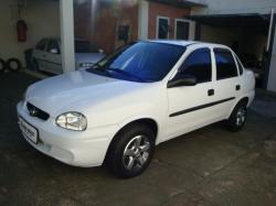 CHEVROLET Corsa Sedan 1.6 4P CLASSIC