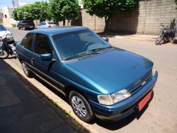 FORD Escort 1.8 GL