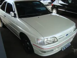 FORD Escort 2.0 XR3