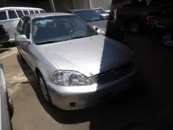 HONDA Civic 1.7 16V 4P LX