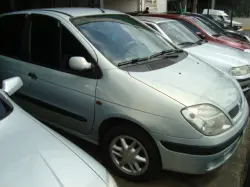 RENAULT Scenic 2.0 16V 4P RXE AUTOM�TICO
