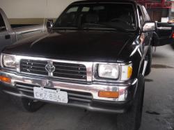 TOYOTA Hilux Caminhonete 2.8 4P 4X4 DIESEL CABINE DUPLA