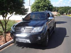 TOYOTA Hilux Caminhonete 3.0 16V 4P 4X4 SRV TURBO DIESEL