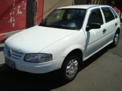 VOLKSWAGEN Gol 1.0 4P G4 FLEX