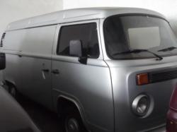 VOLKSWAGEN Kombi 1.6 FURG�O