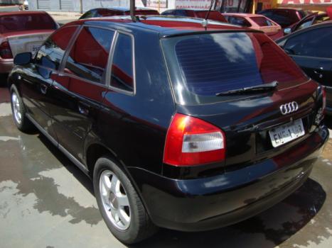 AUDI A3 1.8 4P, Foto 4