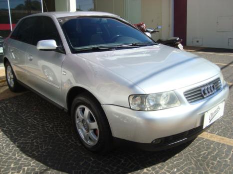 AUDI A3 1.8 4P, Foto 1