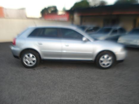 AUDI A3 1.8 4P, Foto 3