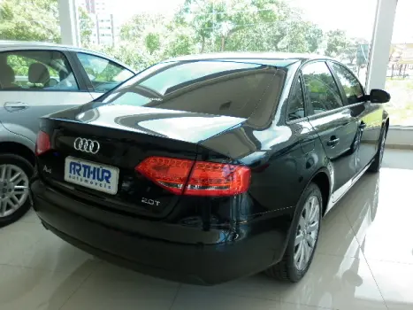 AUDI A4 2.0 4P TFSI ATTRACTION AUTOM�TICO, Foto 3