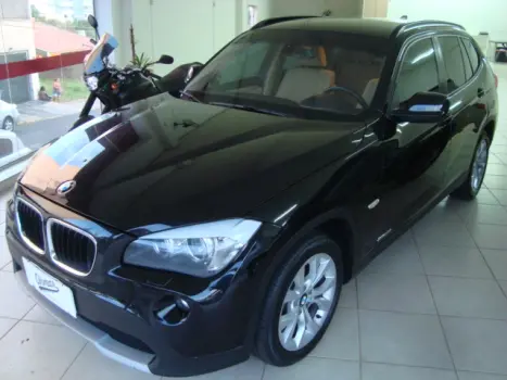 BMW X1 2.0 16V 4P S DRIVE 18I AUTOM�TICO, Foto 1