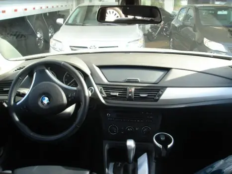 BMW X1 2.0 24V 4P TOP S DRIVE 18I, Foto 4