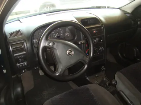 CHEVROLET Astra Hatch 2.0 GLS, Foto 4