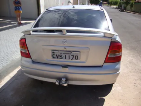 CHEVROLET Astra Hatch 1.8 GL, Foto 2