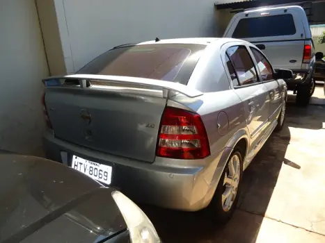 CHEVROLET Astra Hatch 2.0 4P ADVANTAGE  FLEX, Foto 4