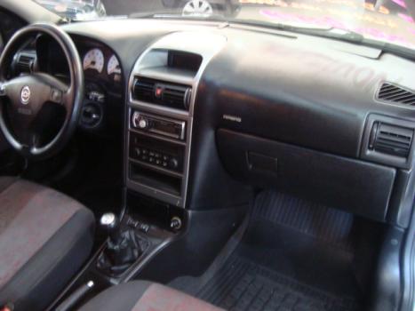 CHEVROLET Astra Hatch 2.0 16V 4P GSI, Foto 4