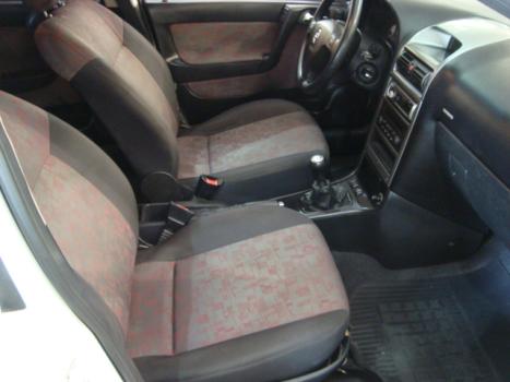 CHEVROLET Astra Hatch 2.0 16V 4P GSI, Foto 3