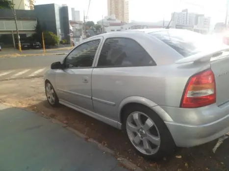 CHEVROLET Astra Hatch 1.8 GL, Foto 3