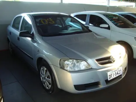 CHEVROLET Astra Hatch 2.0 4P, Foto 1