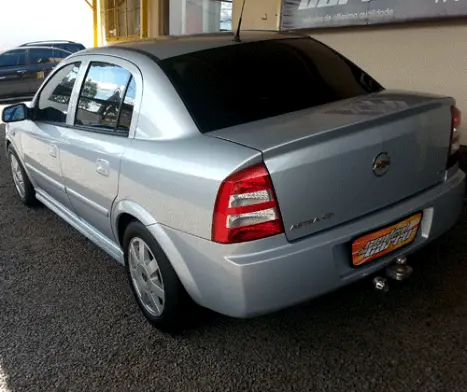 CHEVROLET Astra Sedan 2.0 4P CD, Foto 3