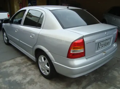 CHEVROLET Astra Sedan 2.0 4P GLS, Foto 4