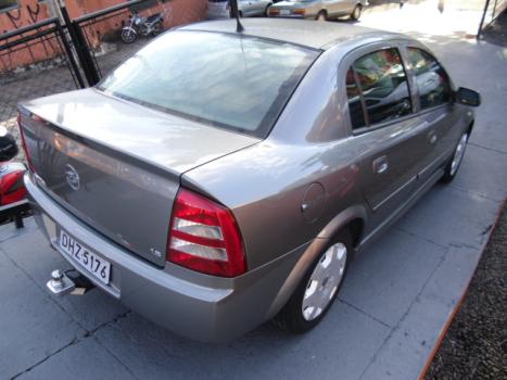 CHEVROLET Astra Sedan 1.8 4P GL, Foto 2