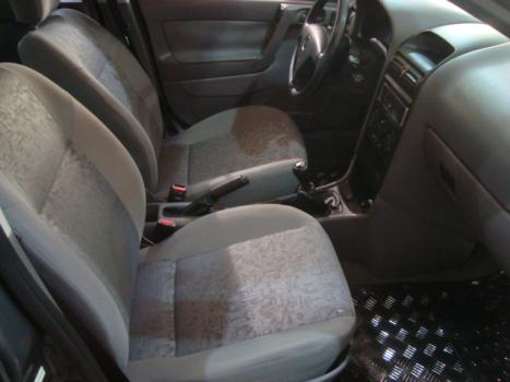 CHEVROLET Astra Sedan 1.8 4P GL, Foto 2