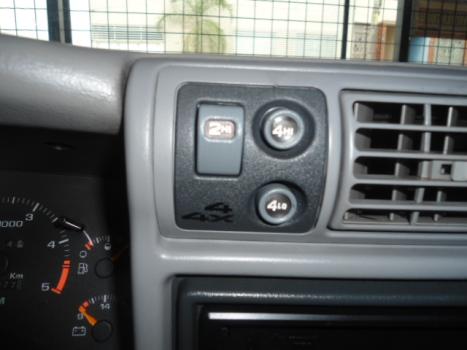 CHEVROLET Blazer DLX 2.5, Foto 4