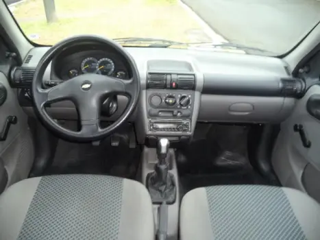 CHEVROLET Classic Sedan 1.0 4P VHCE FLEX LS, Foto 4