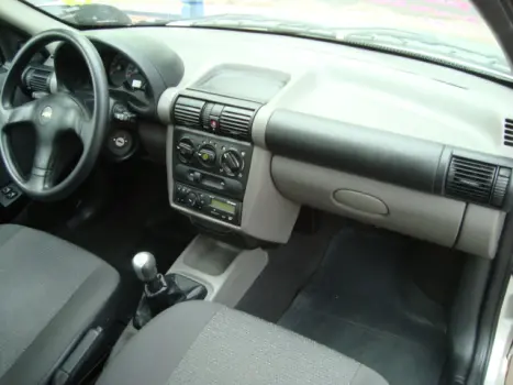 CHEVROLET Classic Sedan 1.0 4P VHCE FLEX LS, Foto 4