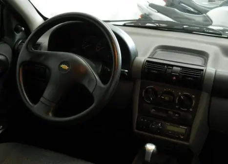 CHEVROLET Classic Sedan 1.0 4P VHCE FLEX LS, Foto 4