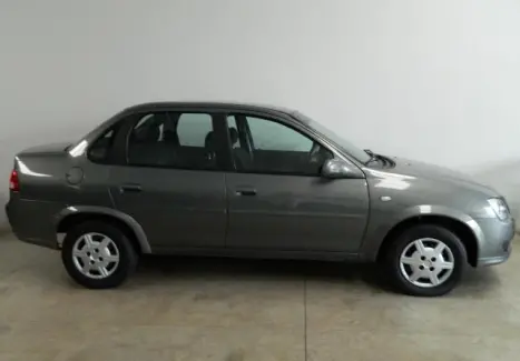 CHEVROLET Classic Sedan 1.0 4P VHCE FLEX LS, Foto 3