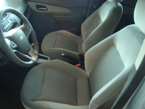CHEVROLET Cobalt 1.8 4P FLEX LTZ, Foto 2