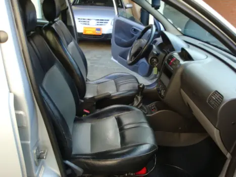 CHEVROLET Corsa Hatch 1.8 4P VHC FLEX JOY, Foto 3