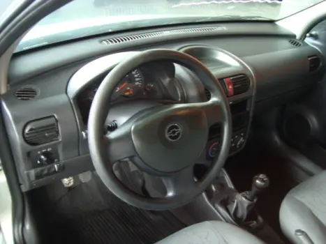 CHEVROLET Corsa Hatch 1.0 4P MAXX, Foto 3