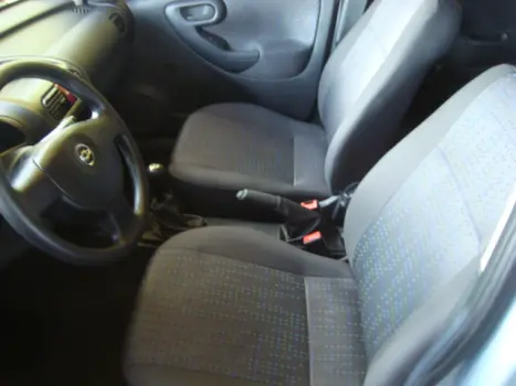 CHEVROLET Corsa Hatch 1.4 4P MAXX FLEX, Foto 3