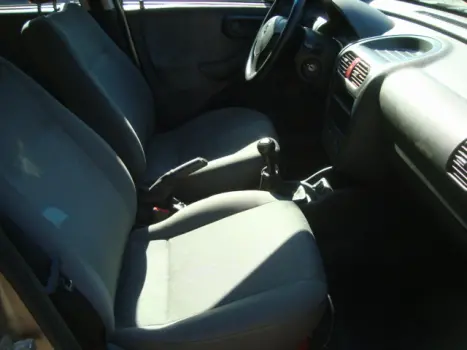 CHEVROLET Corsa Hatch 1.0 4P JOY, Foto 2