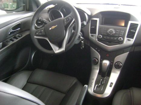 CHEVROLET Cruze Hatch 1.8 16V 4P LT ECOTEC FLEX, Foto 4