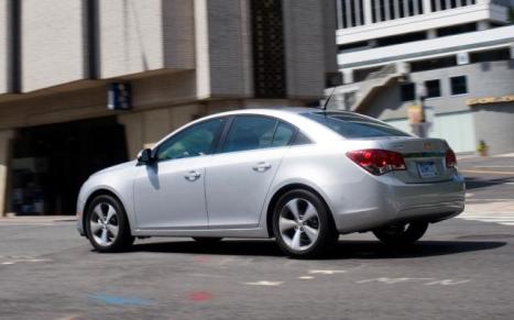 CHEVROLET Cruze Hatch 1.8 16V 4P LT ECOTEC FLEX, Foto 2