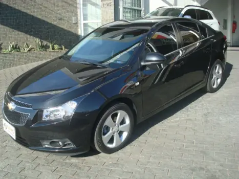 CHEVROLET Cruze Hatch 1.8 16V 4P LT ECOTEC FLEX, Foto 2