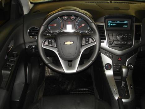 CHEVROLET Cruze Hatch 1.8 16V 4P LT SPORT6 FLEX, Foto 4