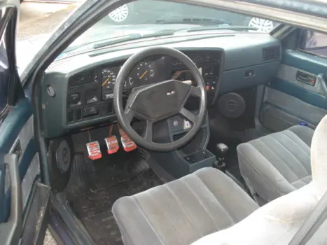 CHEVROLET Monza Sedan 1.8 �LCOOL SL/E, Foto 4