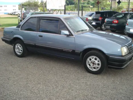 CHEVROLET Monza Sedan 1.8 �LCOOL SL/E, Foto 2