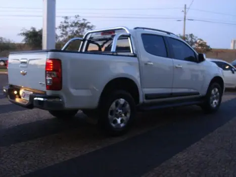 CHEVROLET S10 2.4 FLEX LTZ CABINE DUPLA, Foto 2