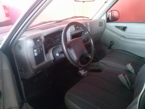 CHEVROLET S10 4.3 V6 12V DLX CABINE SIMPLES, Foto 2