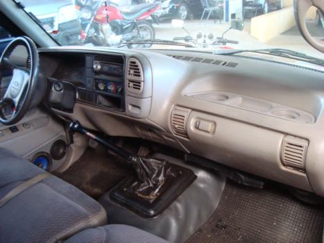 CHEVROLET Silverado , Foto 3