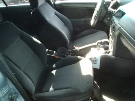 CHEVROLET Vectra Hatch 2.0 4P FLEX GT, Foto 2