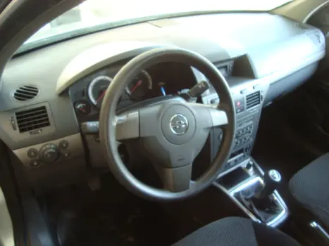 CHEVROLET Vectra Hatch 2.0 4P FLEX GT, Foto 2