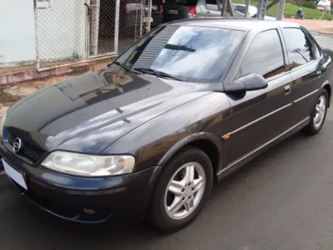 CHEVROLET Vectra Sedan 2.2 4P EXPRESSION, Foto 2