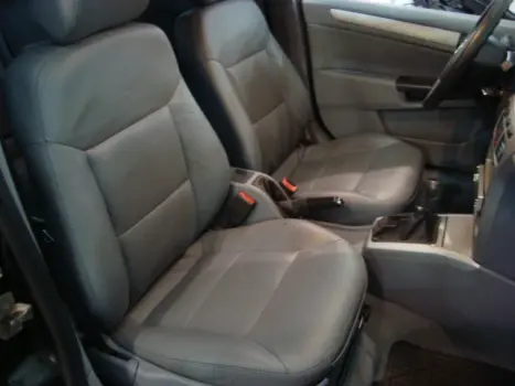 CHEVROLET Vectra Sedan 2.0 4P ELEGANCE, Foto 3