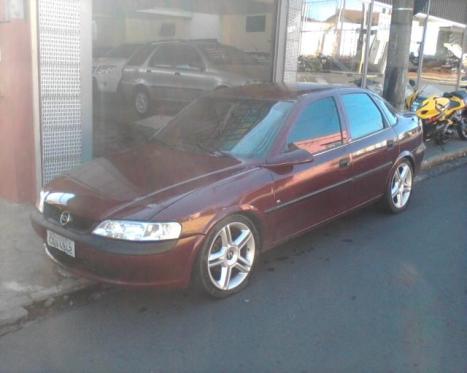 CHEVROLET Vectra Sedan GLS 2.0 4P, Foto 1